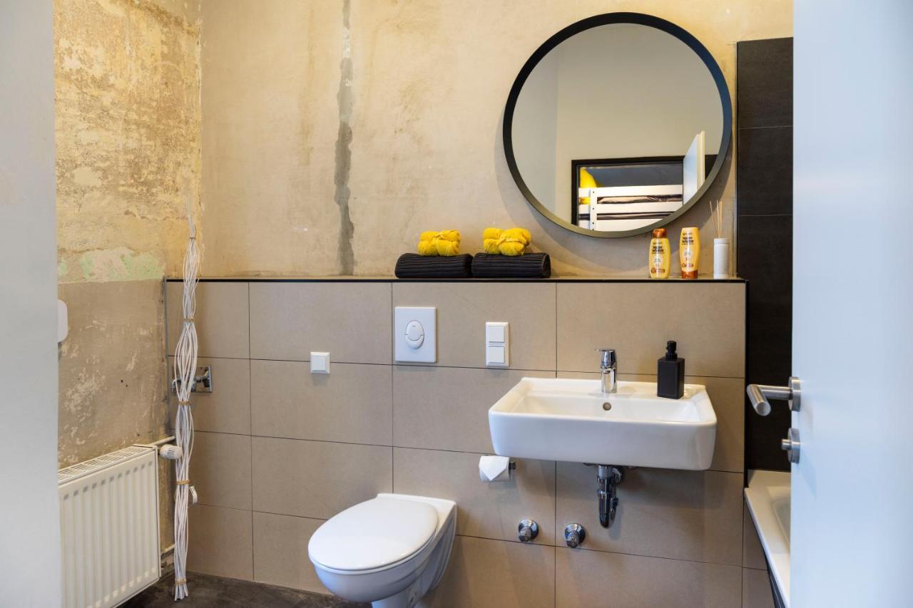 Shabby Chic Apartment +Freshly Furnished +Self Check-In Berlin Dış mekan fotoğraf
